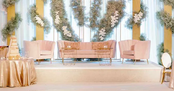 Dreamy Lounge in Blush and Gold